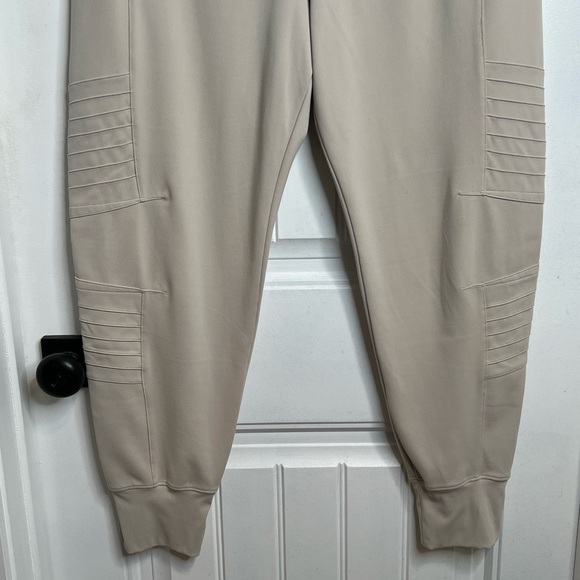 Athleta Abalone‎ Venice Moto Jogger Pants. Size Large. - Picture 9 of 14